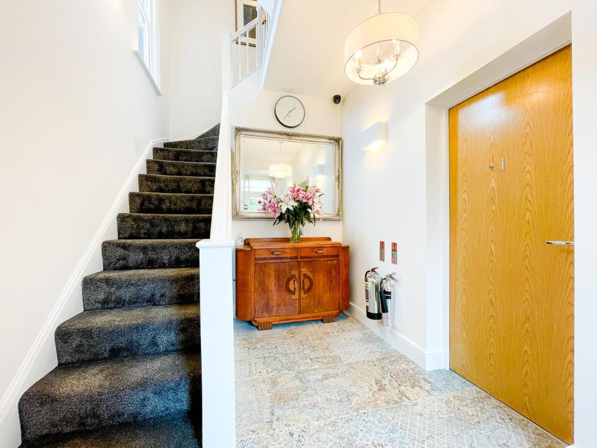 46 Ashfield Rd, Altrincham Hotel Eksteriør billede