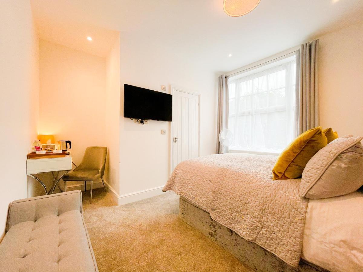 46 Ashfield Rd, Altrincham Hotel Eksteriør billede