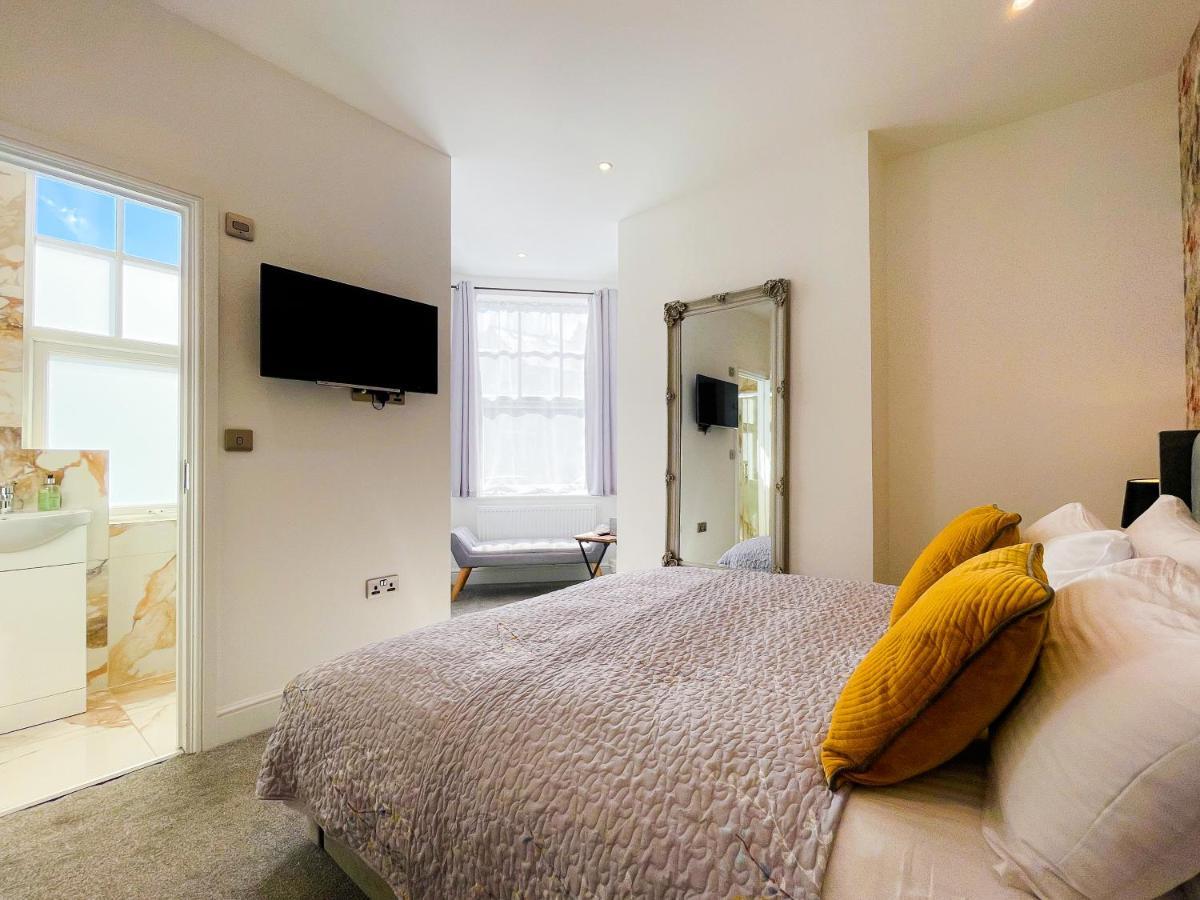 46 Ashfield Rd, Altrincham Hotel Eksteriør billede
