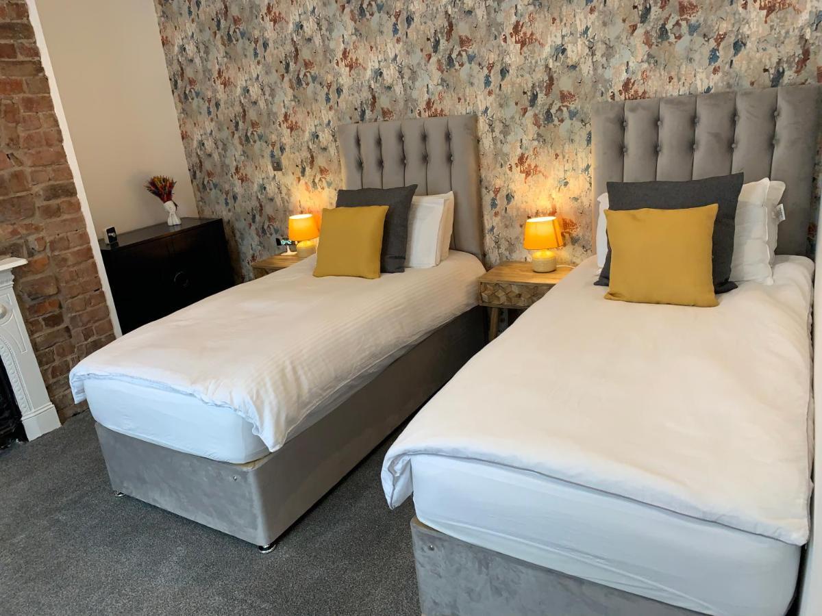 46 Ashfield Rd, Altrincham Hotel Eksteriør billede